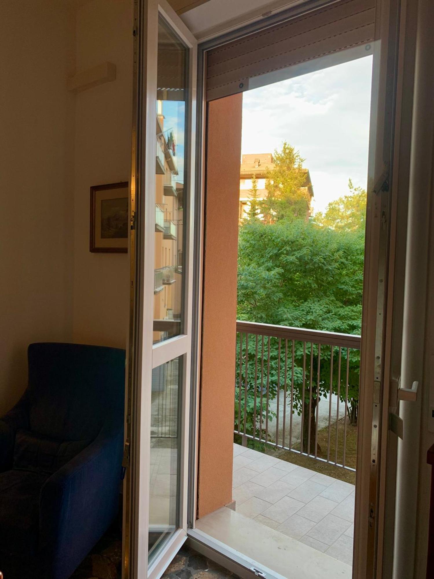 Comfortable Apartament 2 Bedroom Suitable 2-5 Pax โบโลญญา ภายนอก รูปภาพ